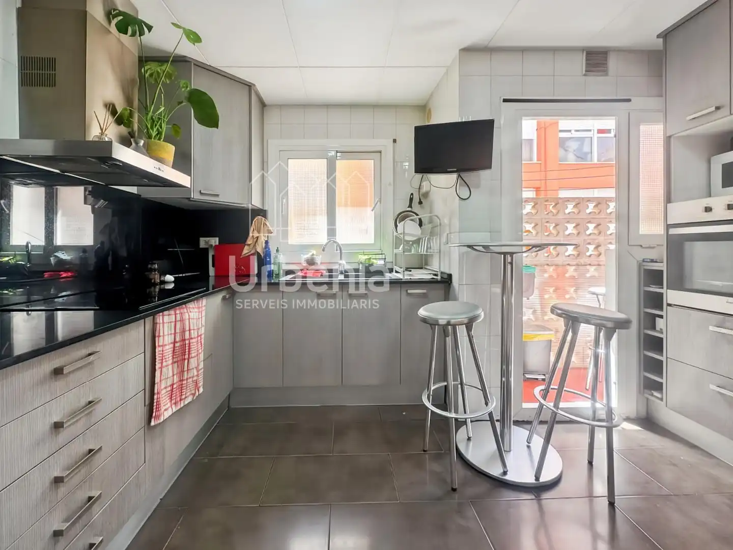 Kitchen of Flat for sale in Blanes  with Air Conditioner and Terrace