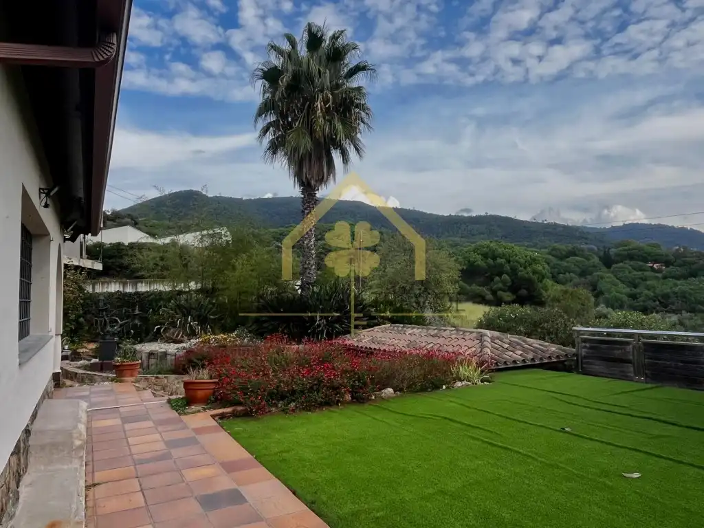 Jardí de Casa o xalet en venda en La Garriga