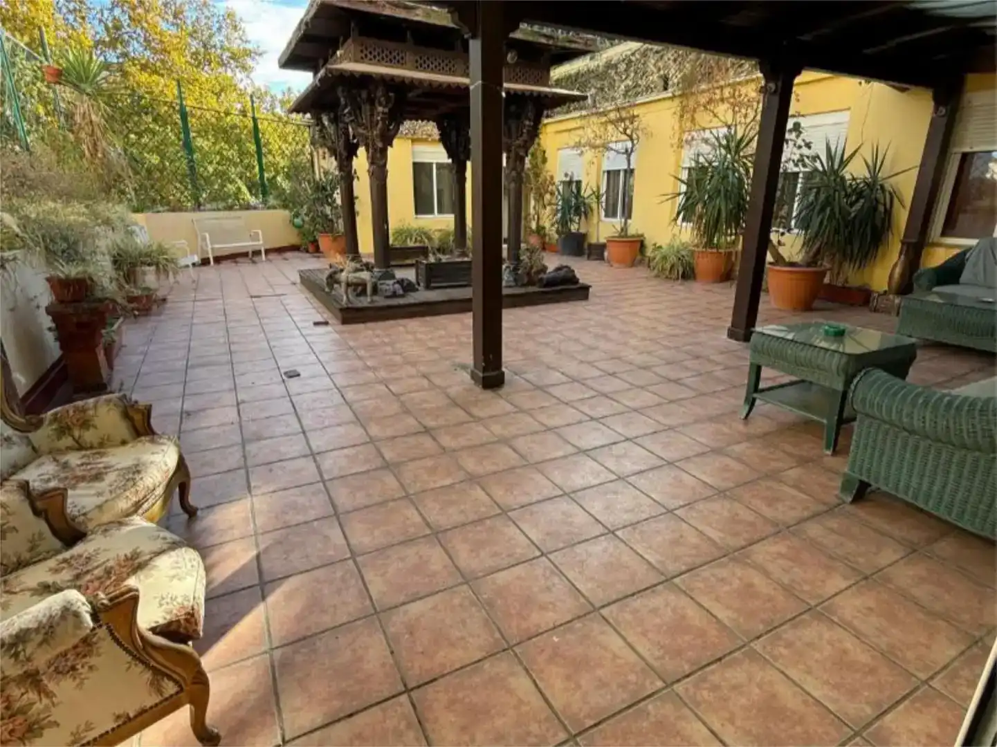 Terrasse von Wohnung zur Miete in  Zaragoza Capital mit Klimaanlage und Balkon
