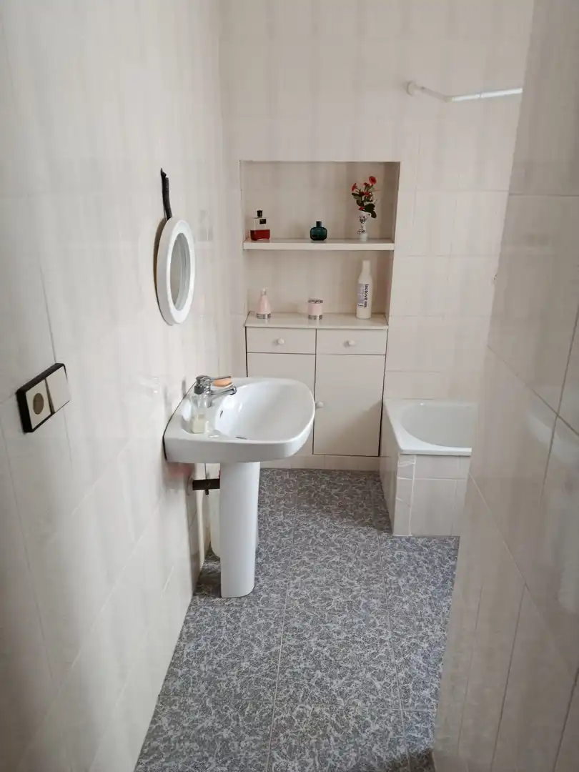 Bathroom of Flat for sale in La Puebla de los Infantes  with Air Conditioner, Terrace and Storage room