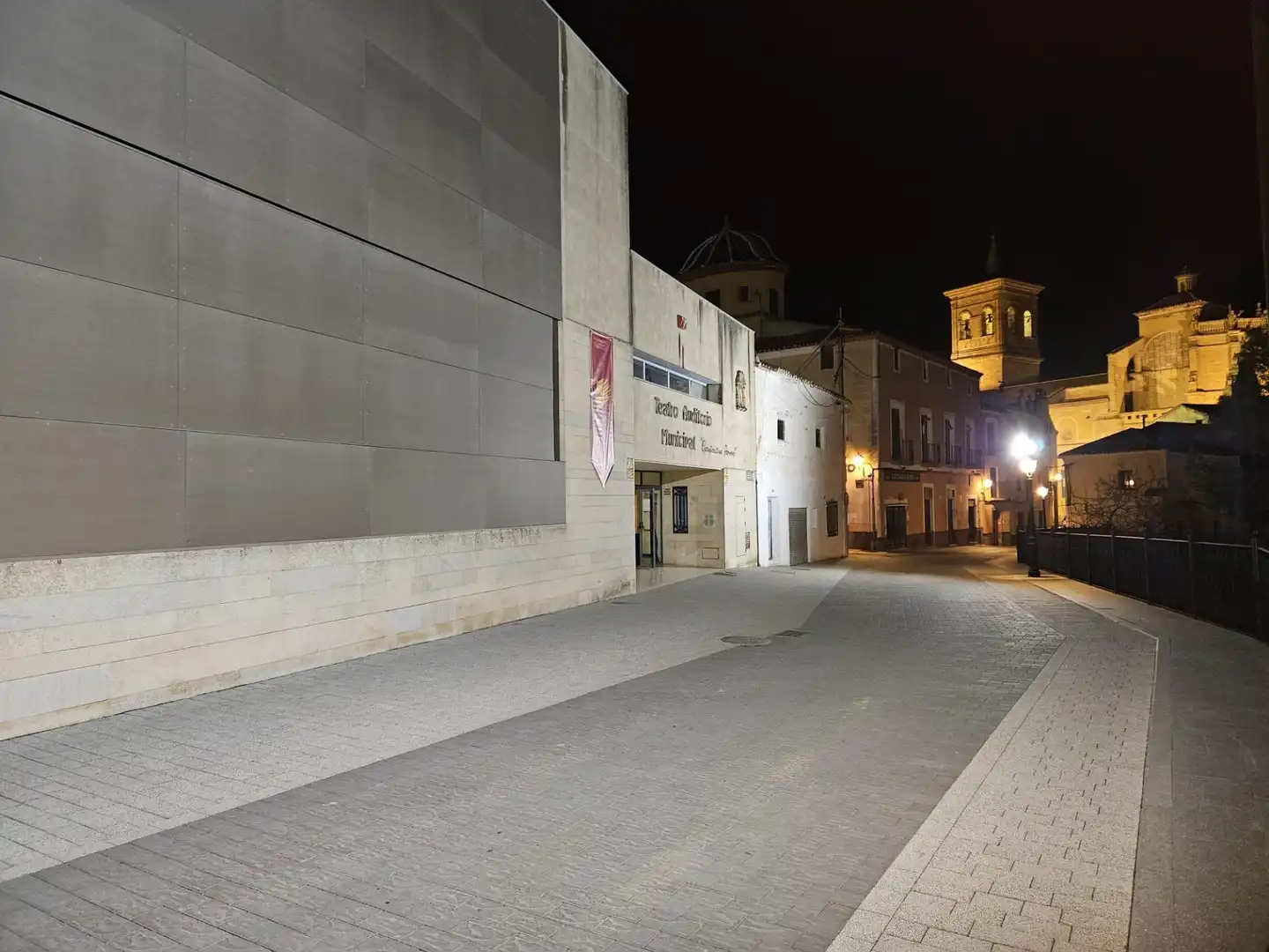 Vista exterior de Apartamento en venta en Chinchilla de Monte-Aragón con Calefacción y Balcón