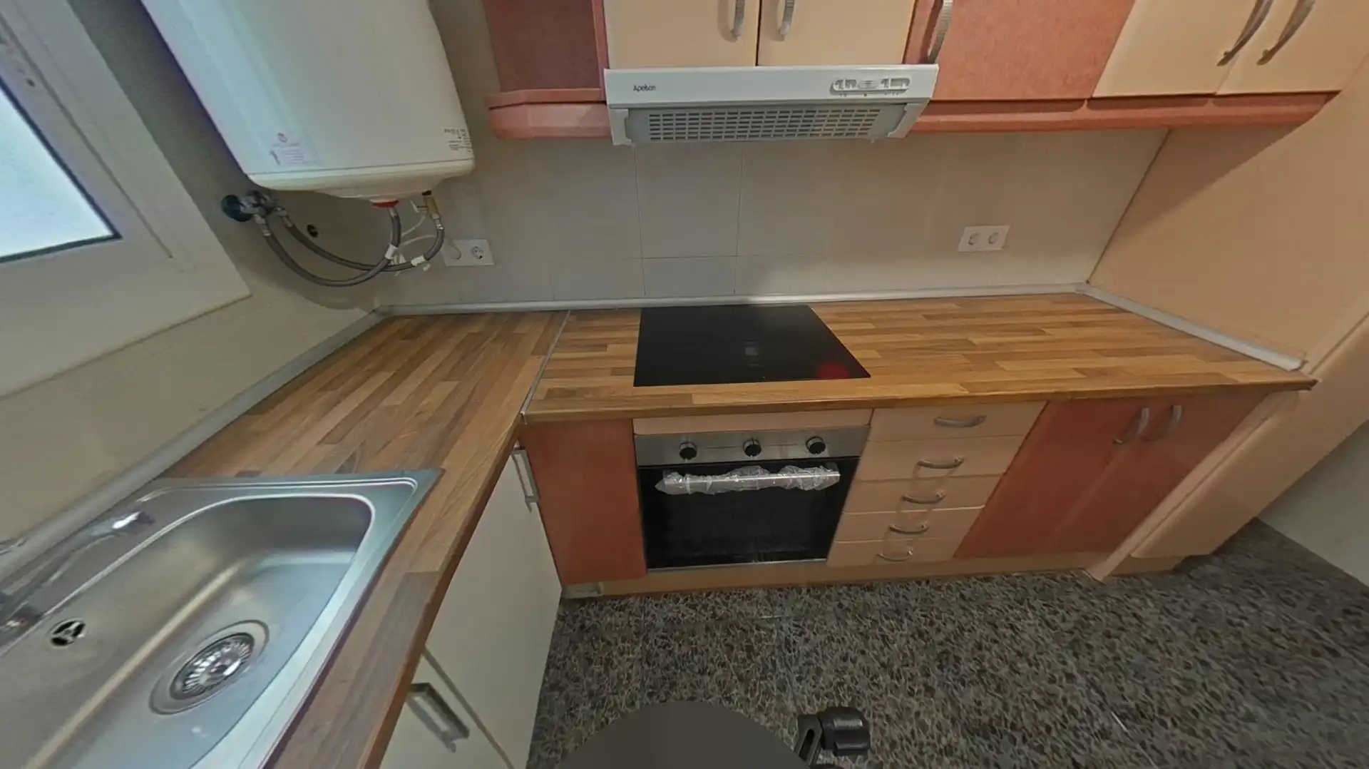 Cocina de Piso en venta en Badalona con Parquet y Horno