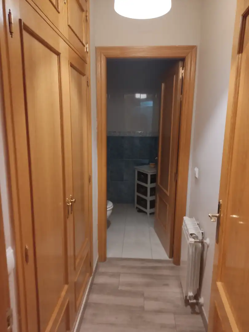 Bany de Casa adosada en venda en Seseña amb Calefacció, Terrassa i Moblat