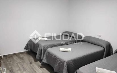 Bedroom of Flat for sale in Sanlúcar de Barrameda  with Air Conditioner