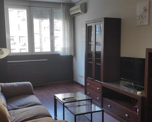 Living room of Flat to rent in  Madrid Capital  with Air Conditioner