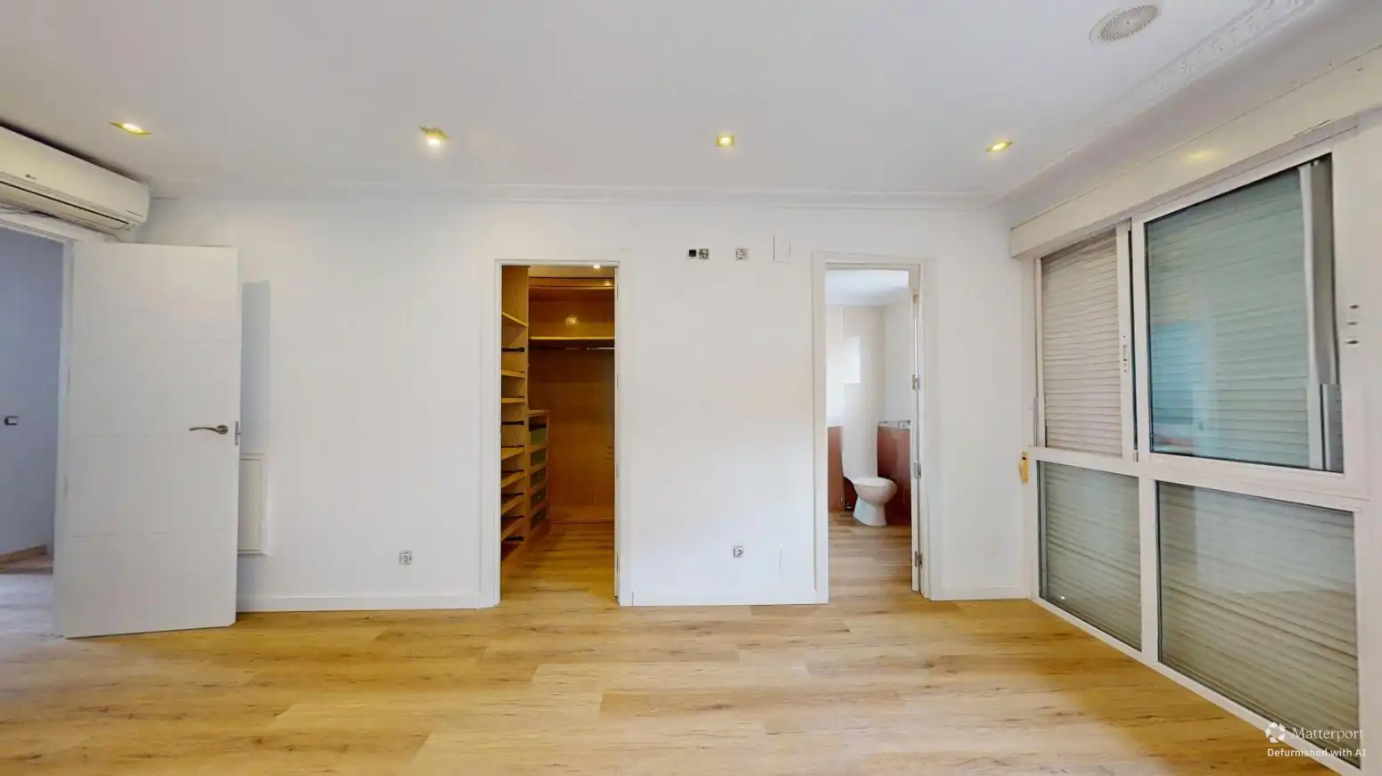 Detached homes for sale in Alcoy / Alcoi  with Air Conditioner, Heating and Terrace
