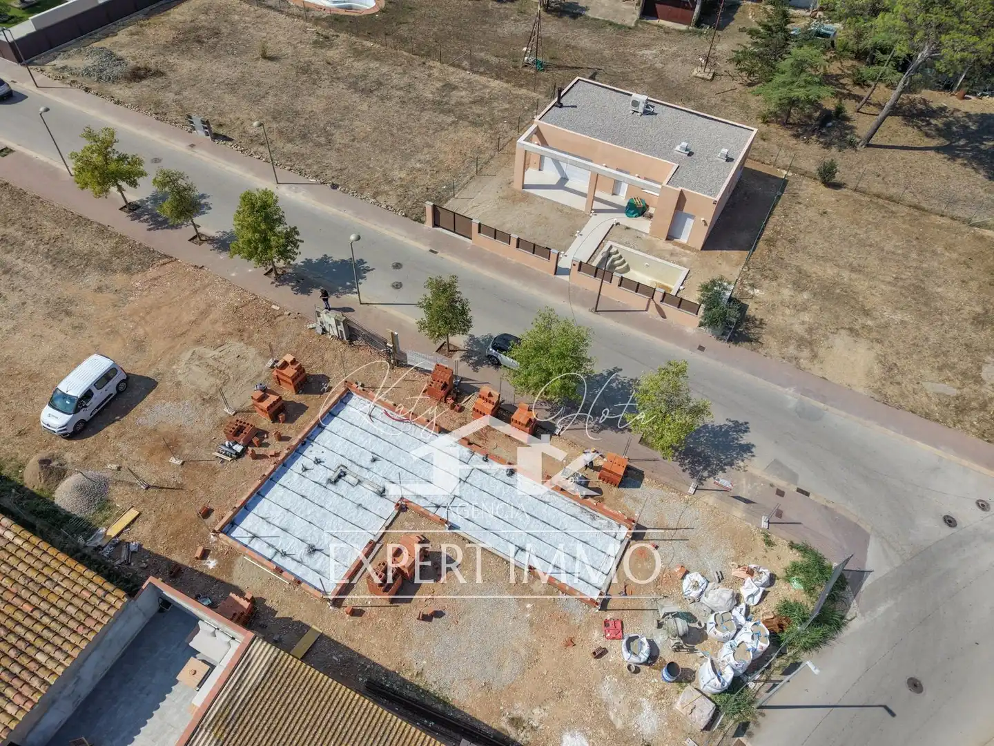 Houses for sale in Vilamacolum  with Air Conditioner, Heating and Private garden