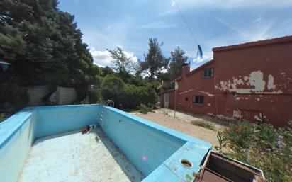 Swimming pool of House or chalet for sale in Orusco de Tajuña  with Private garden, Storage room and Swimming Pool