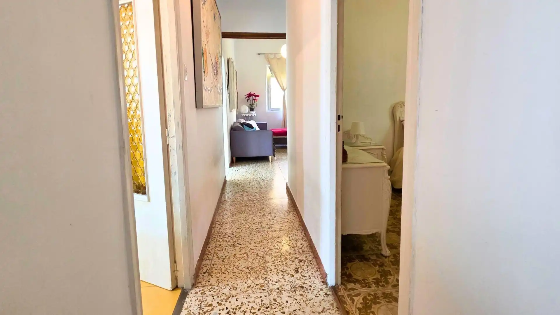 Flat for sale in Almería  with Air Conditioner, Private garden and Balcony