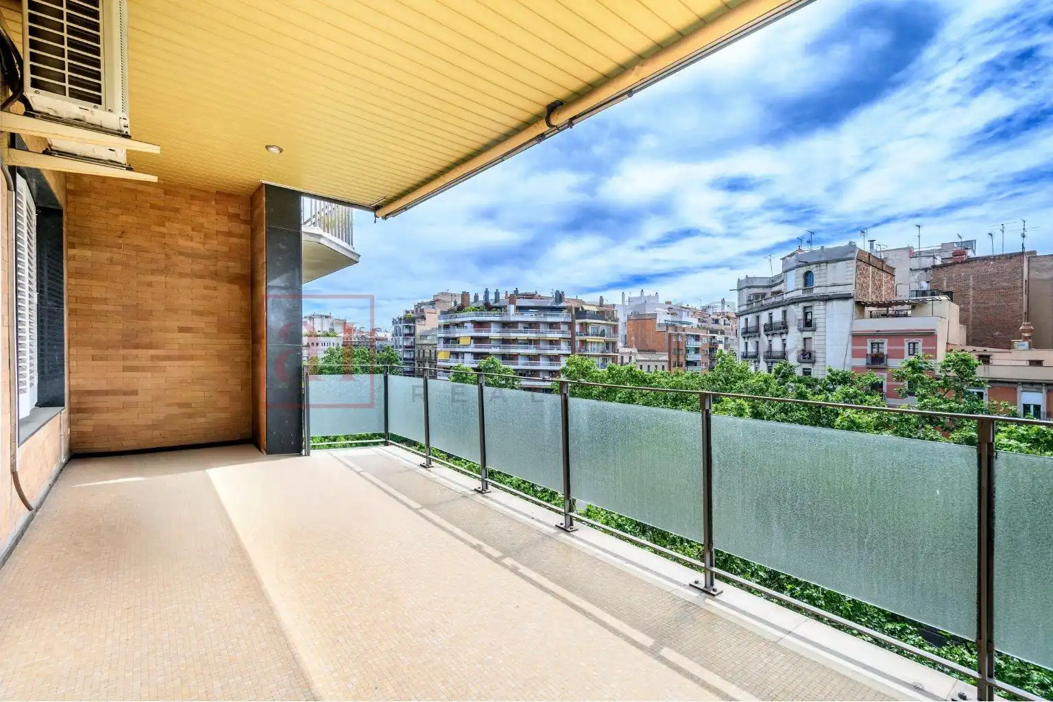 Appartement avec terrasse à vendre à Gran Via de les Corts Catalanes