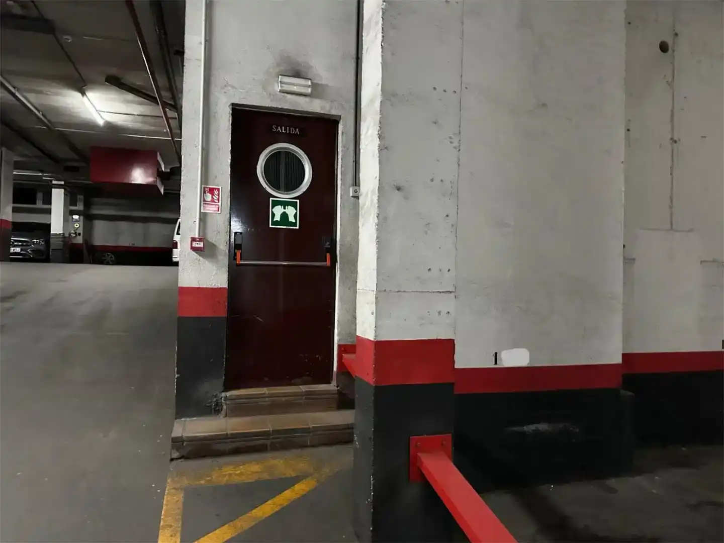 Parking of Garage for rent in Madrid