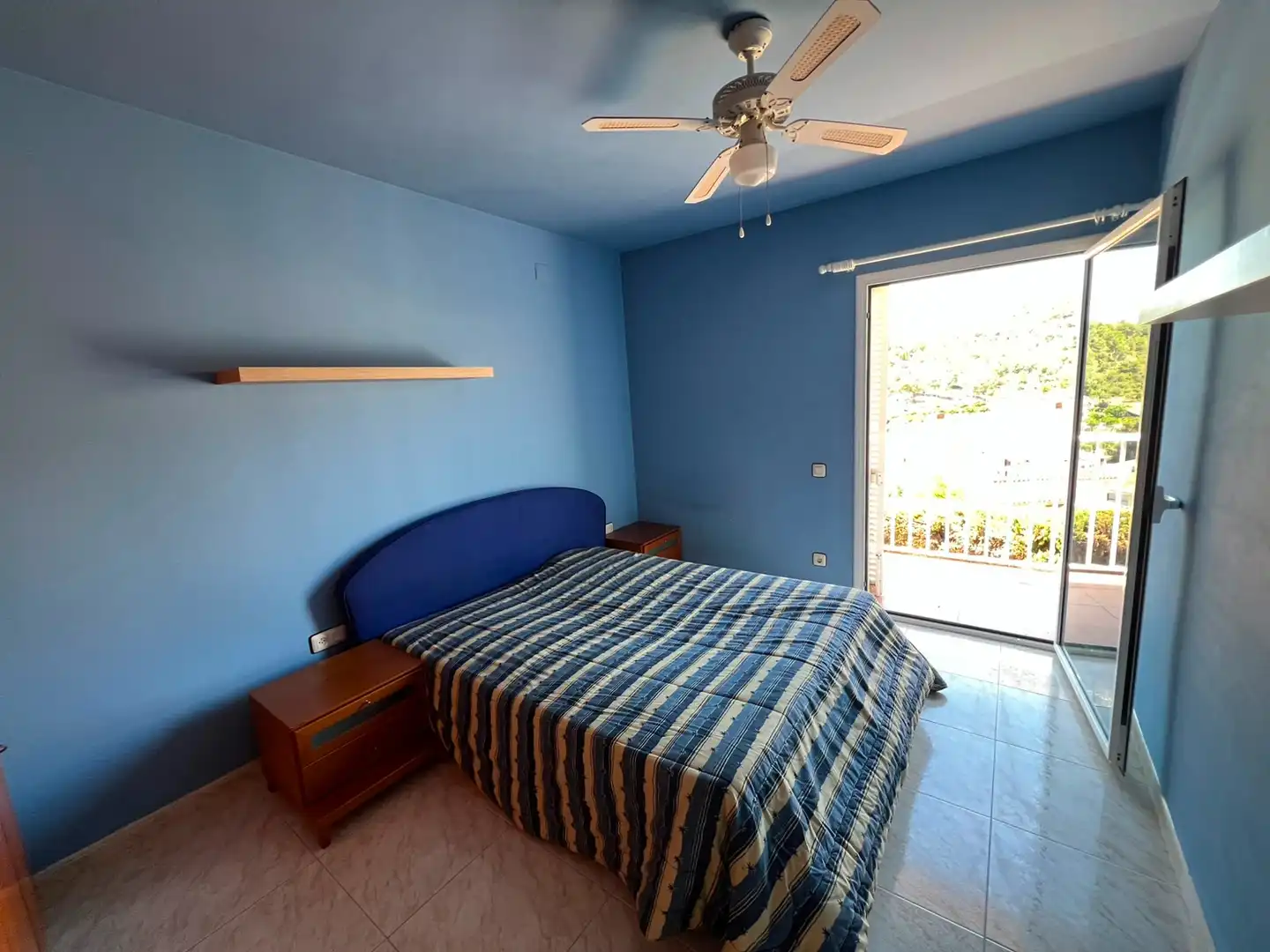 Schlafzimmer von Haus oder Chalet zum Verkauf in Roda de Berà mit Heizung, Privatgarten und Terrasse
