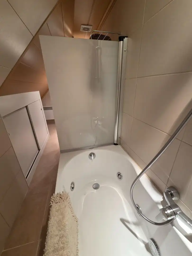 Baño de Ático en venta en Encamp con Calefacción, Parquet y Amueblado