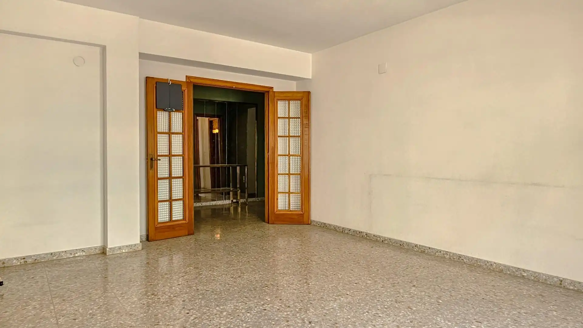 Flat for sale in Gandia  with Storage room and Balcony