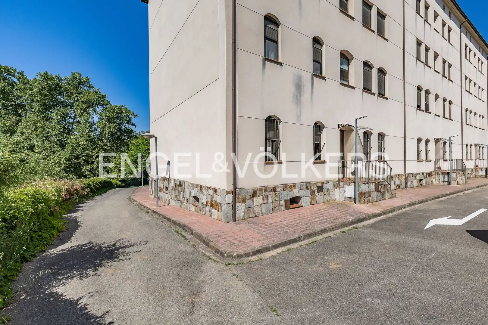 Exterior view of Duplexes for sale in Berga  with Heating, Storage room and Balcony