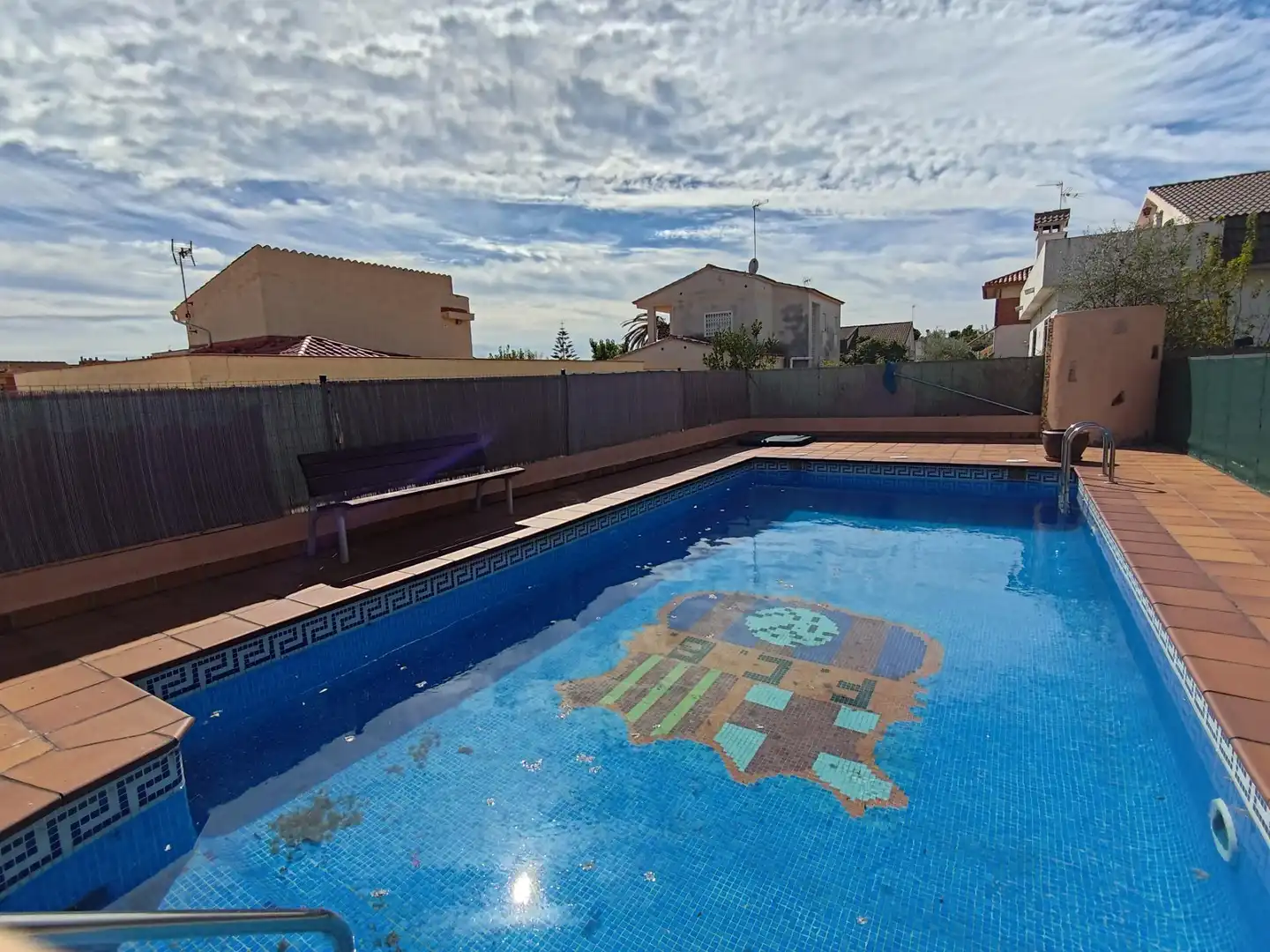 Piscina de Casa o chalet en venta en El Vendrell con Aire acondicionado, Calefacción y Jardín privado