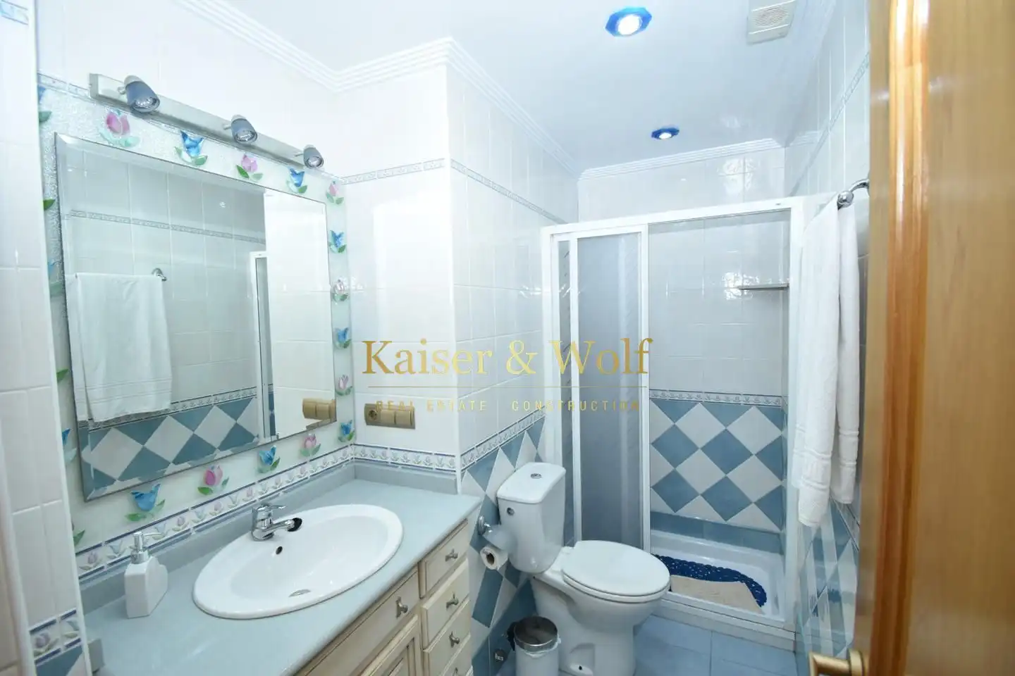 Bathroom of Flat for sale in Santa Pola ciudad