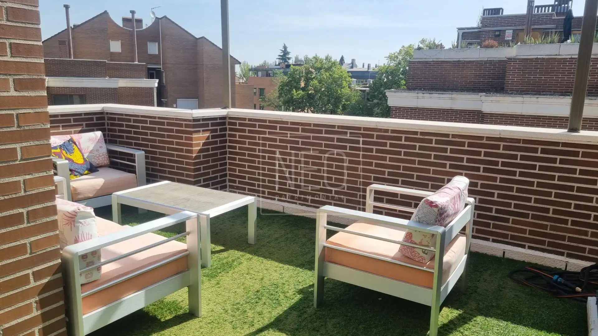 Terraza de Dúplex en venta en Madrid con Aire acondicionado, Calefacción y Jardín privado
