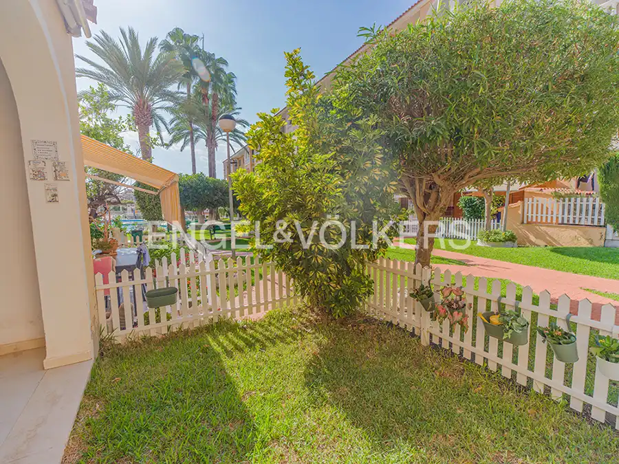 Terraced house with terrace for sale in Carrer Sant Bartomeu 115, imagen 4