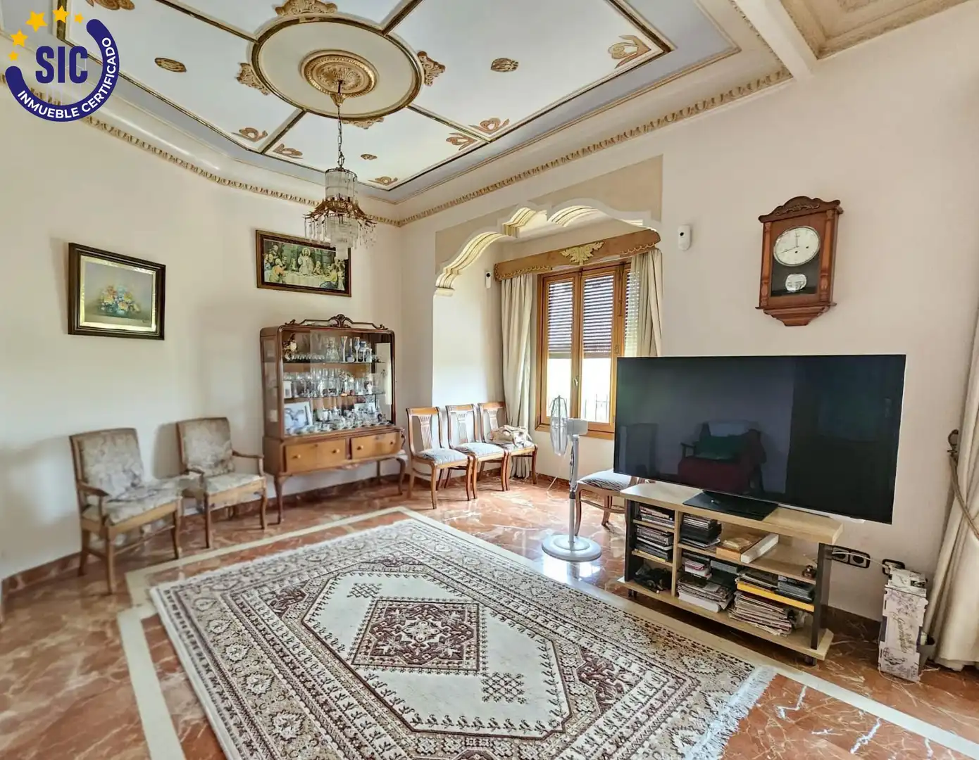 Sala d'estar de Pis en venda en Valencia amb Moblat
