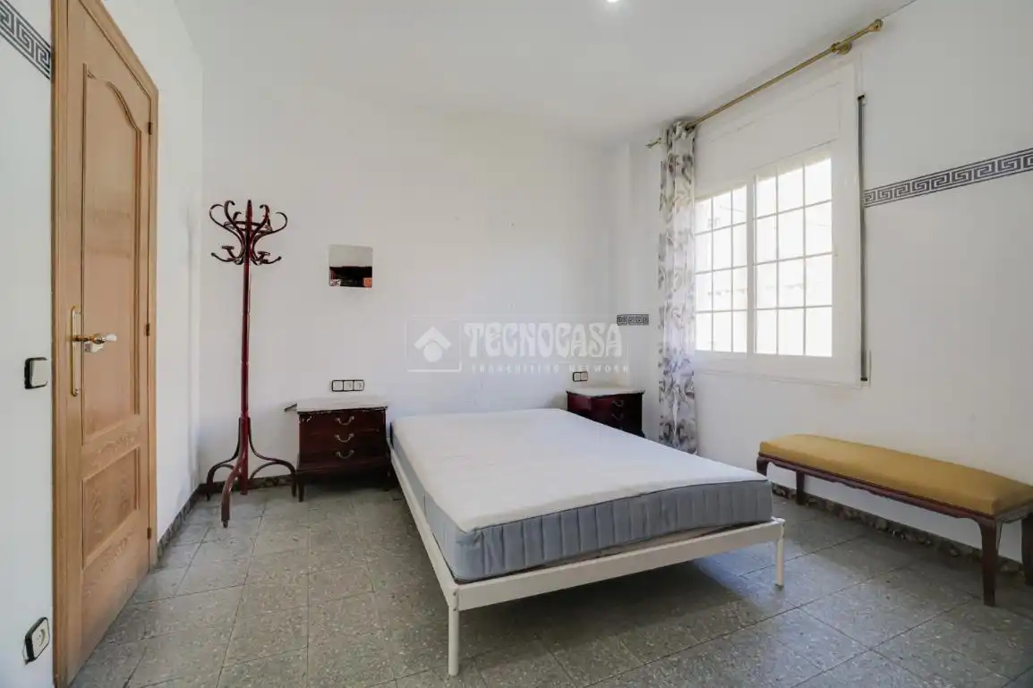 Habitación de Piso en venta en Barcelona con Aire acondicionado, Calefacción y Balcón