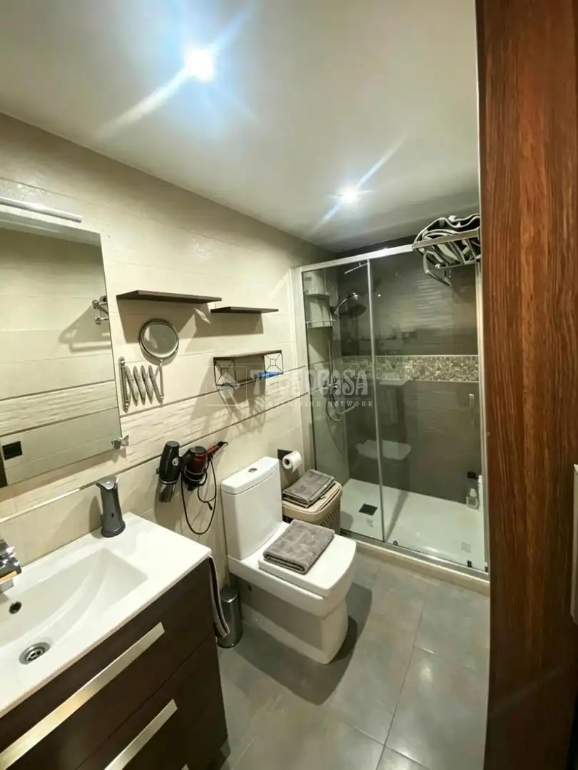Baño de Piso en venta en Montequinto con Aire acondicionado y Terraza