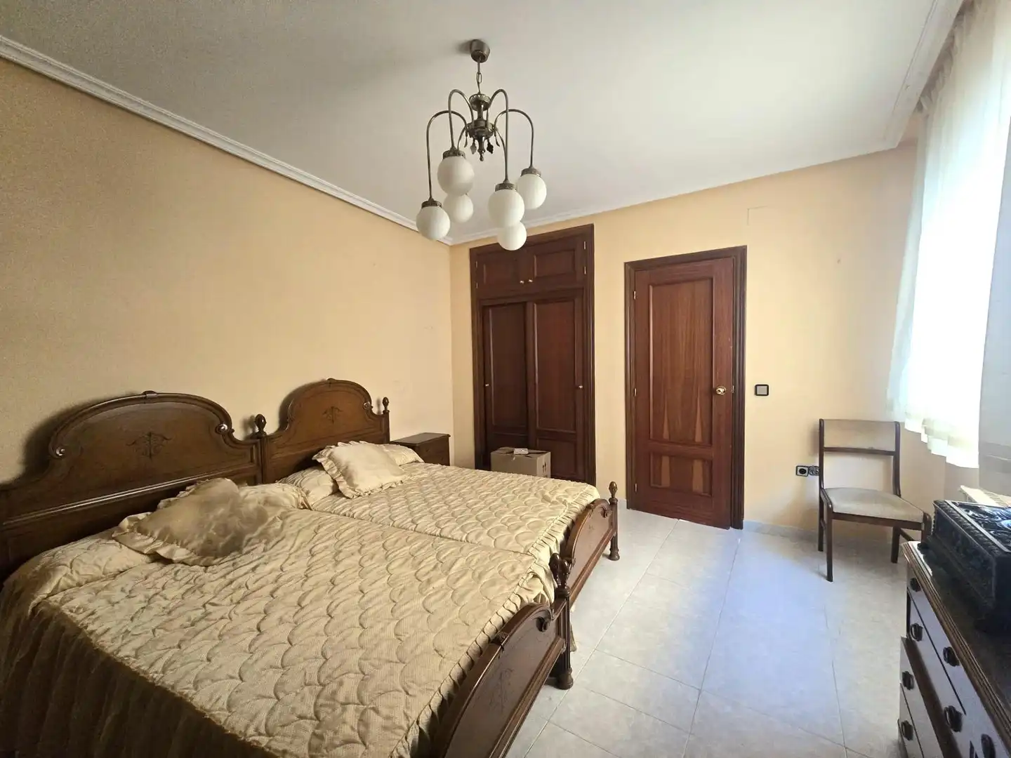 Bedroom of Houses for sale in Plasencia  with Air Conditioner, Heating and Terrace