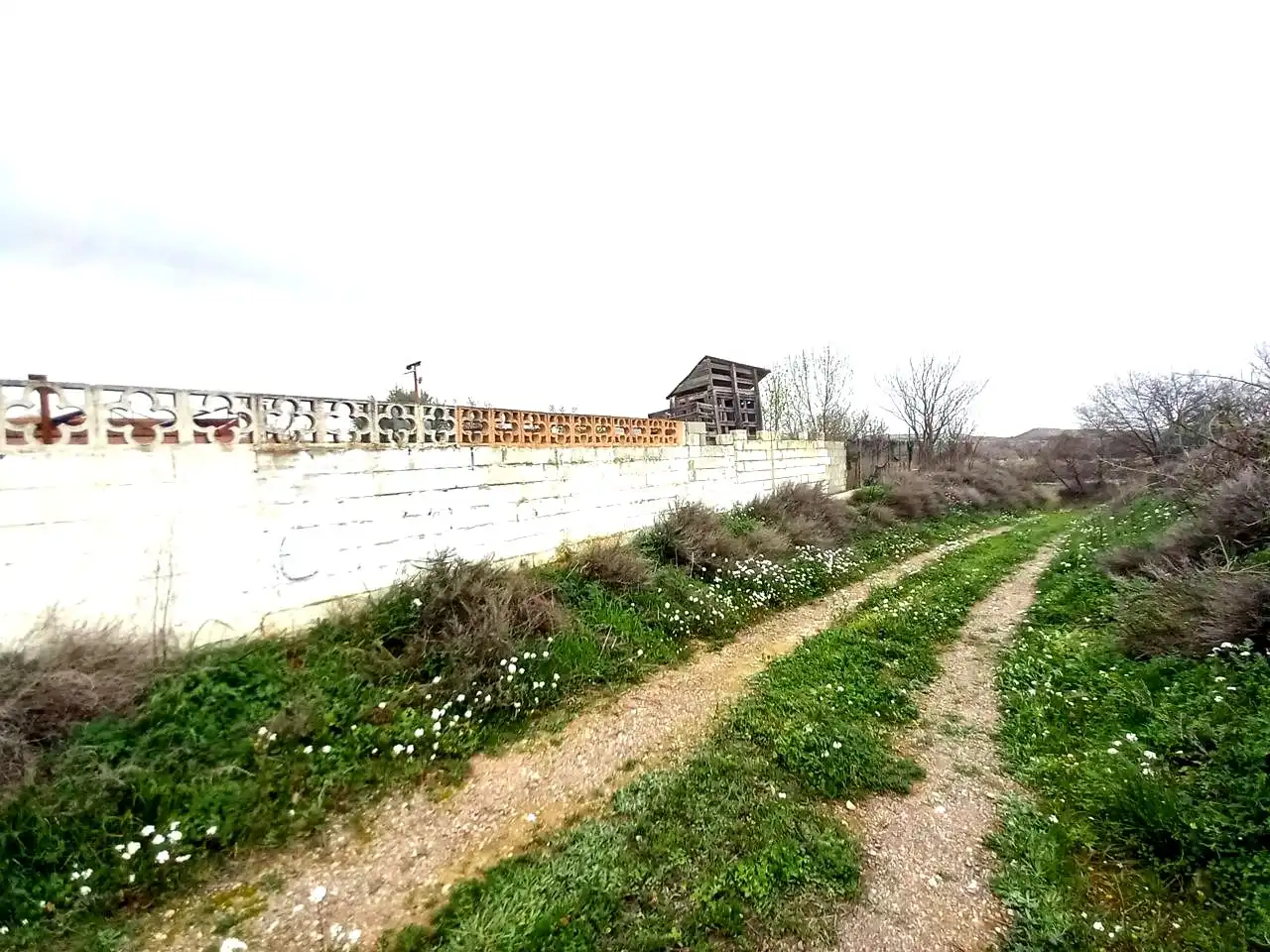 Casa o chalet en venta en Mozota con Jardín privado, Trastero y Piscina