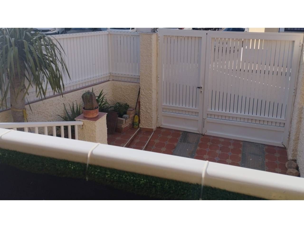 Piscina de Casa o xalet en venda en San Pedro del Pinatar amb Jardí privat