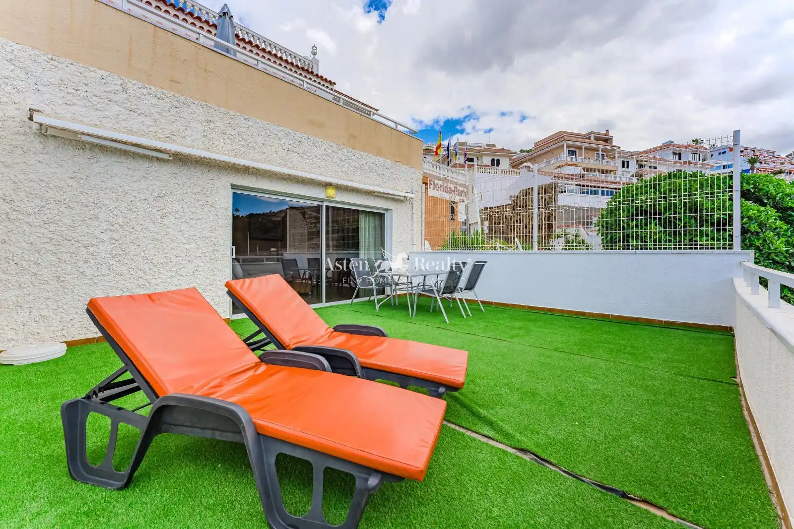 Apartament en venda a Austria, San Eugenio Alto