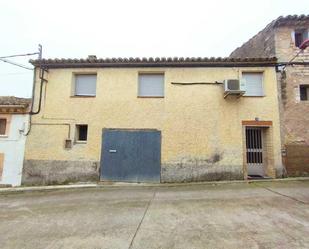 Vista exterior de Casa o xalet en venda en Sierra de Luna amb Aire condicionat, Calefacció i Jardí privat