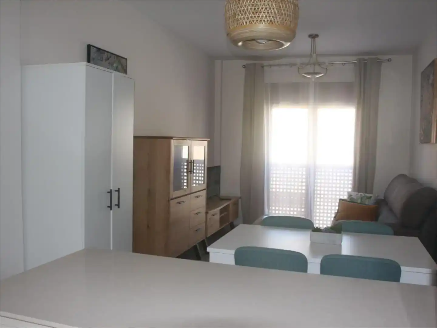 Sala d'estar de Pis en venda en Algeciras amb Balcó