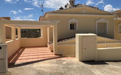 Exterior view of Single-family semi-detached for sale in Calpe / Calp  with Air Conditioner, Terrace and Swimming Pool