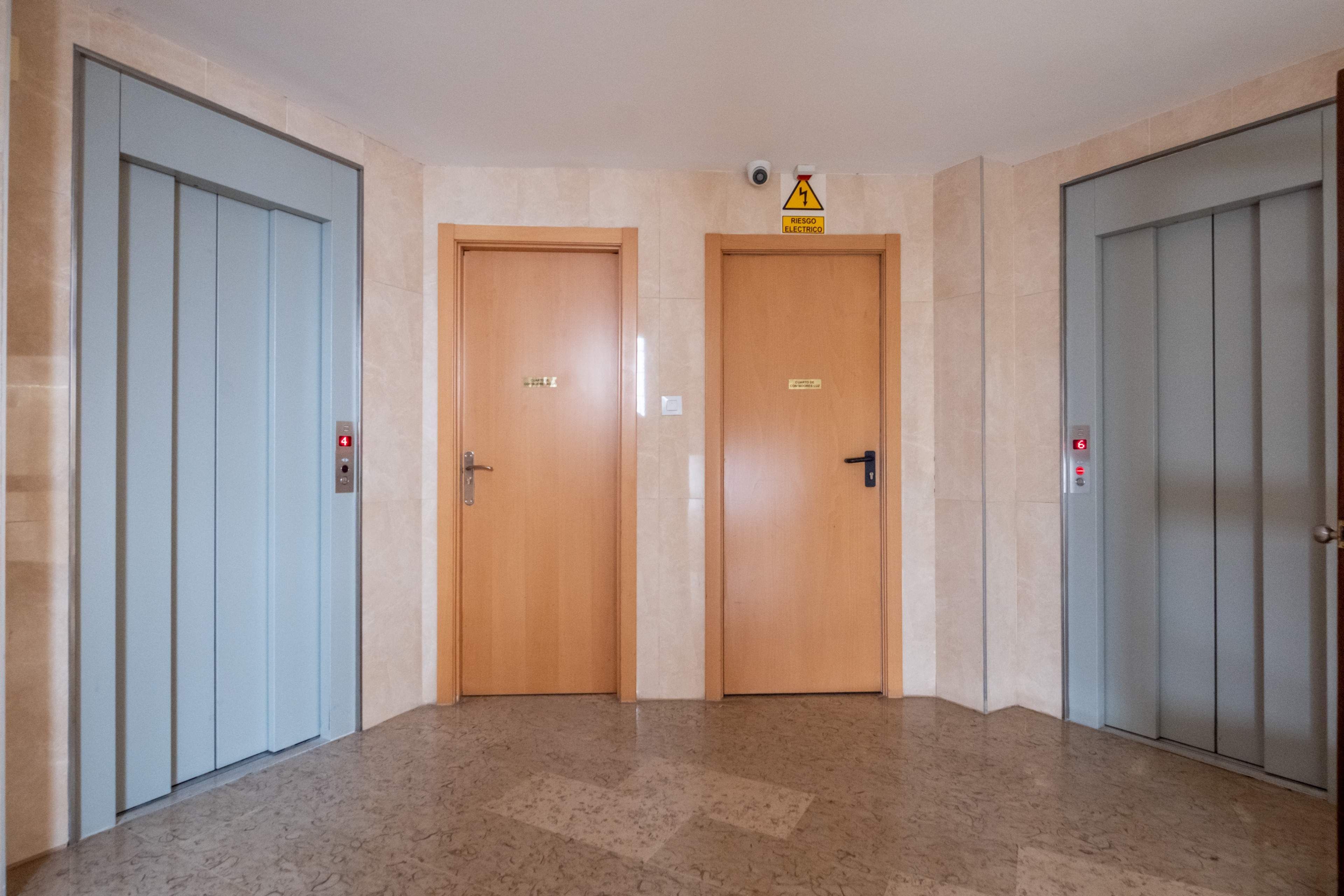 Piso en venta en  Zaragoza Capital con Parquet y Terraza