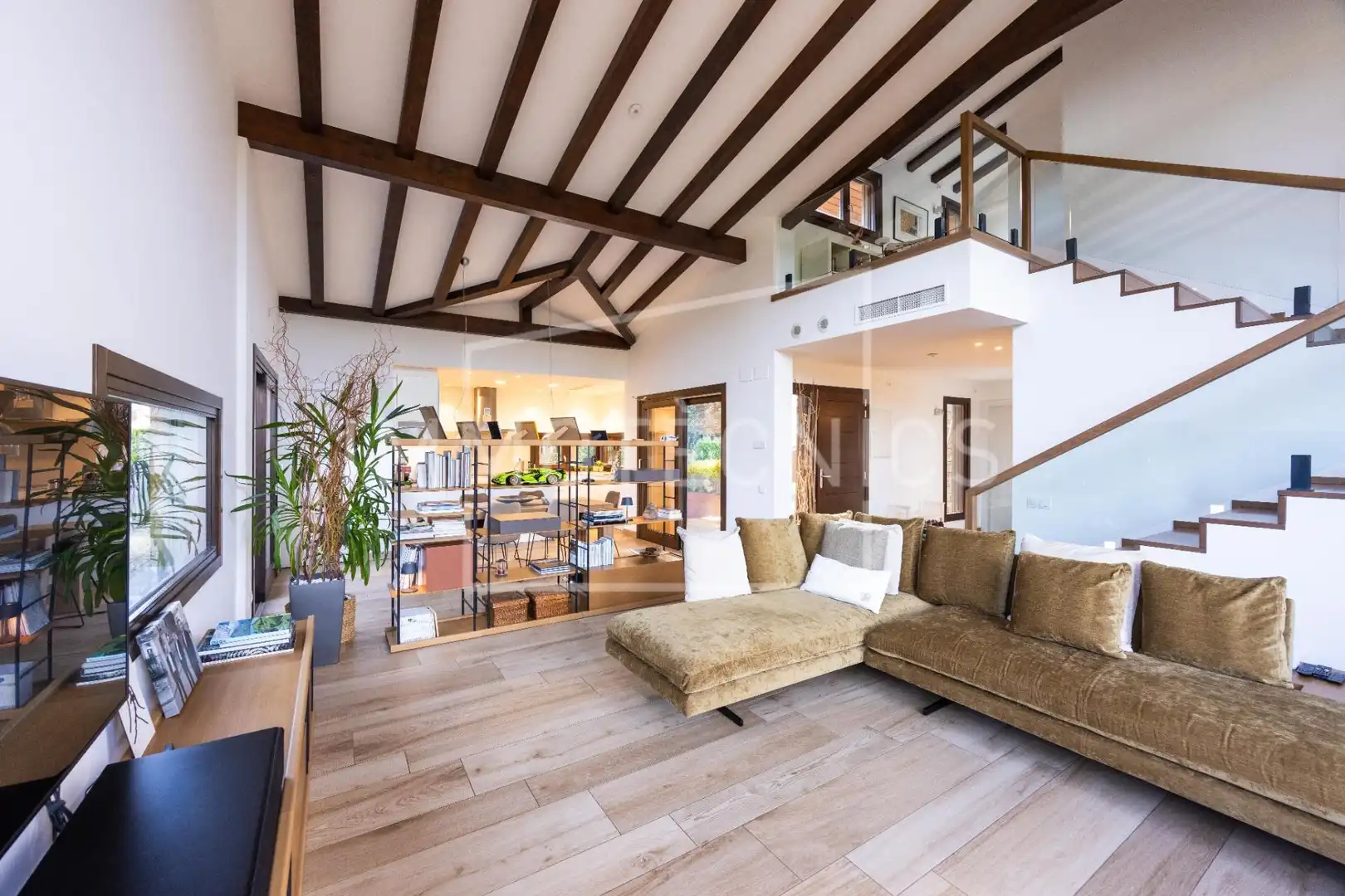 Sala d'estar de Casa o xalet en venda en Sant Esteve de Palautordera amb Aire condicionat, Jardí privat i Piscina