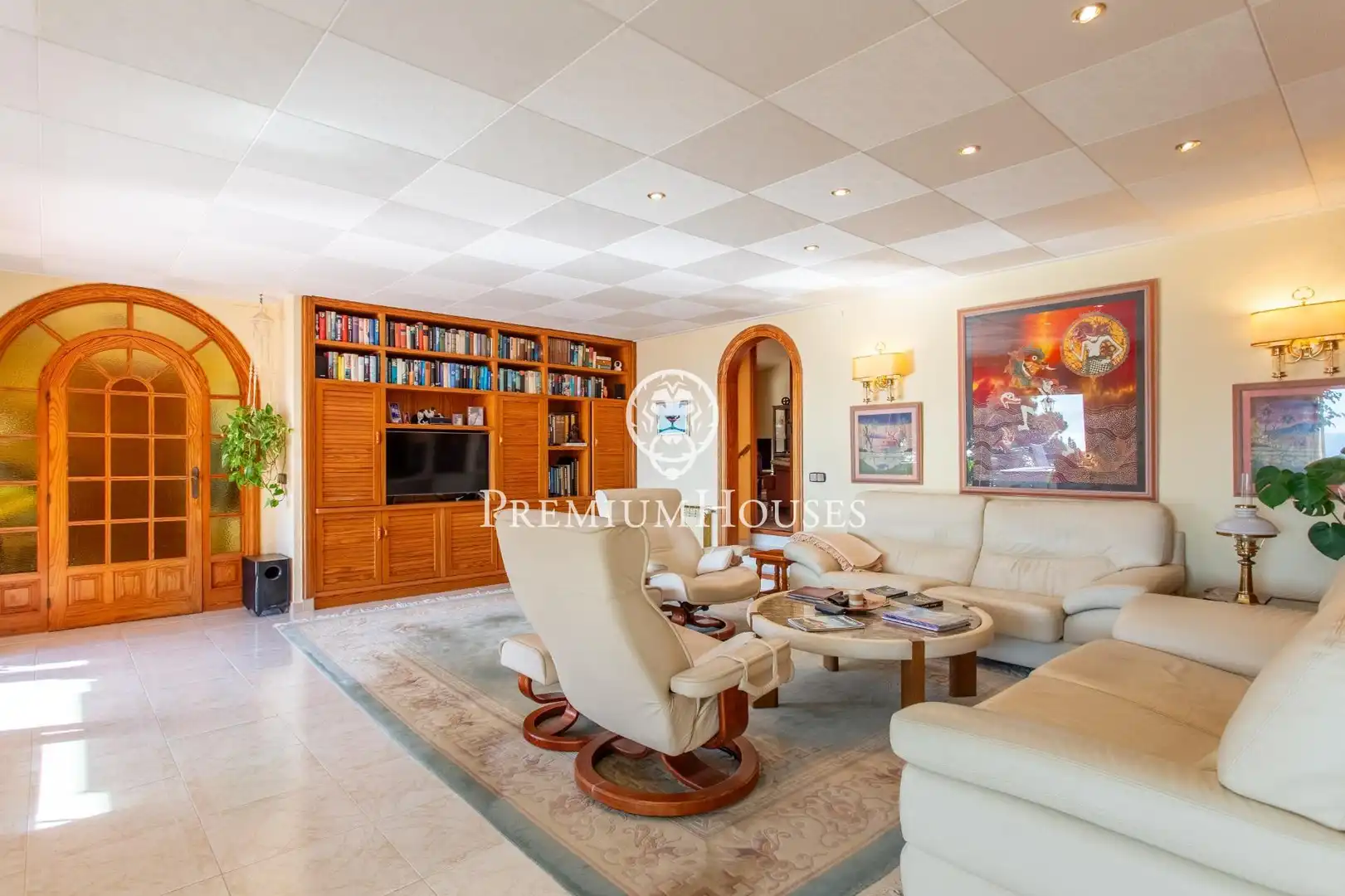 Sala d'estar de Casa o xalet en venda en Lloret de Mar amb Calefacció, Jardí privat i Piscina