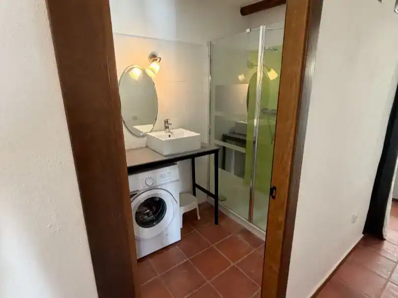 Baño de Casa adosada en venta en Salares con Amueblado