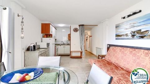 Foto 3 de Apartamento en venta en Passeig Maritim, Salatar, Roses