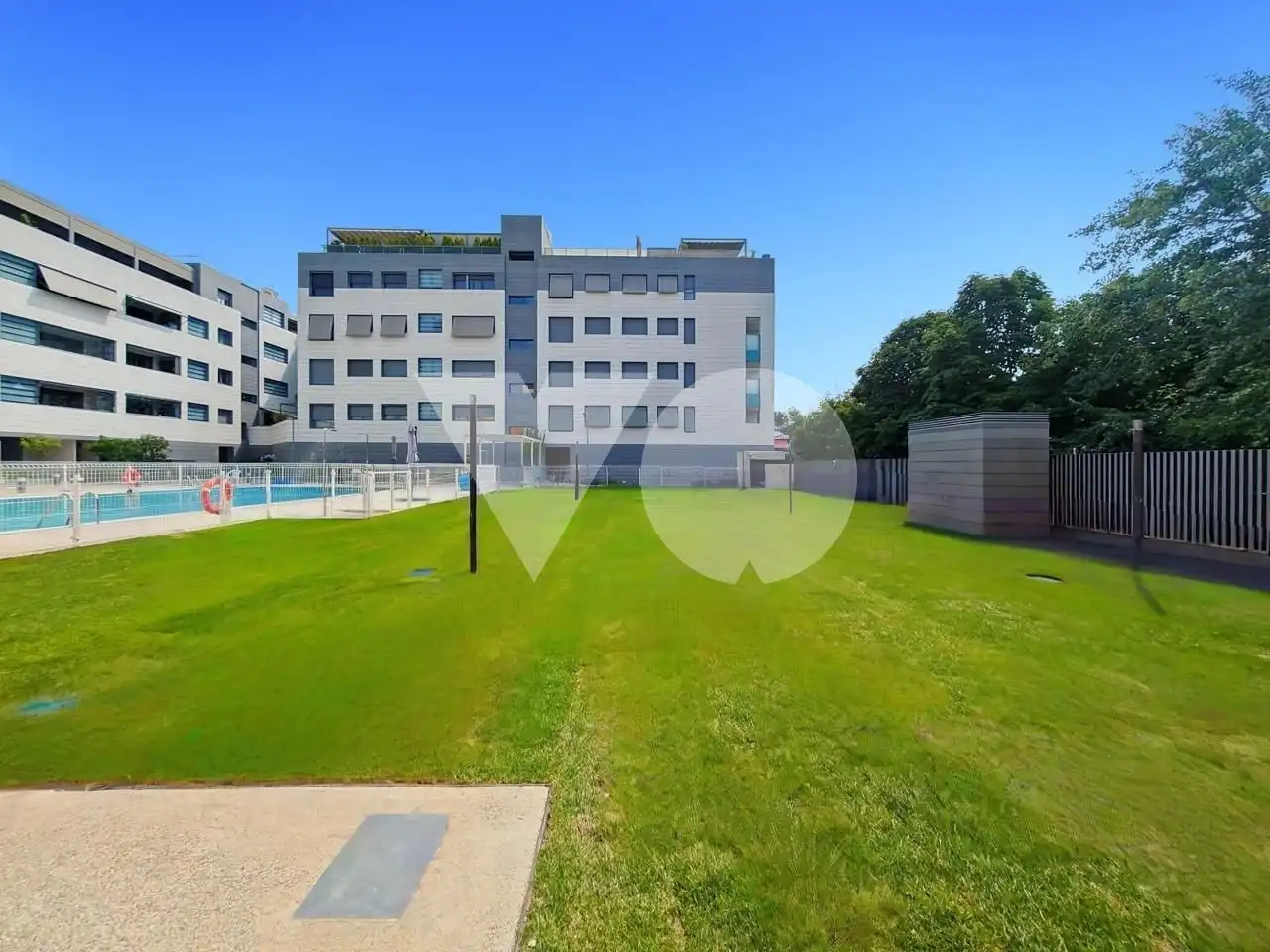 Vista exterior de Dúplex en venda en Madrid amb Aire condicionat, Calefacció i Terrassa