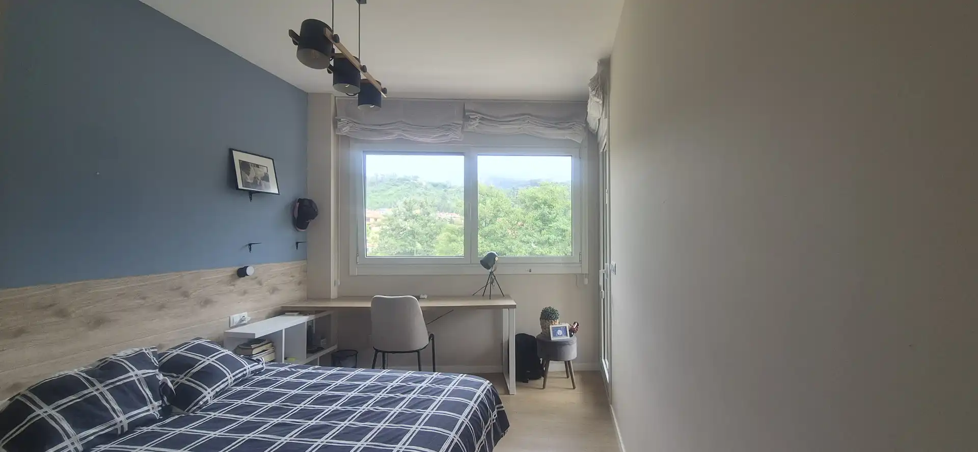 Habitación de Casa o chalet en venta en Vigo  con Aire acondicionado, Calefacción y Jardín privado
