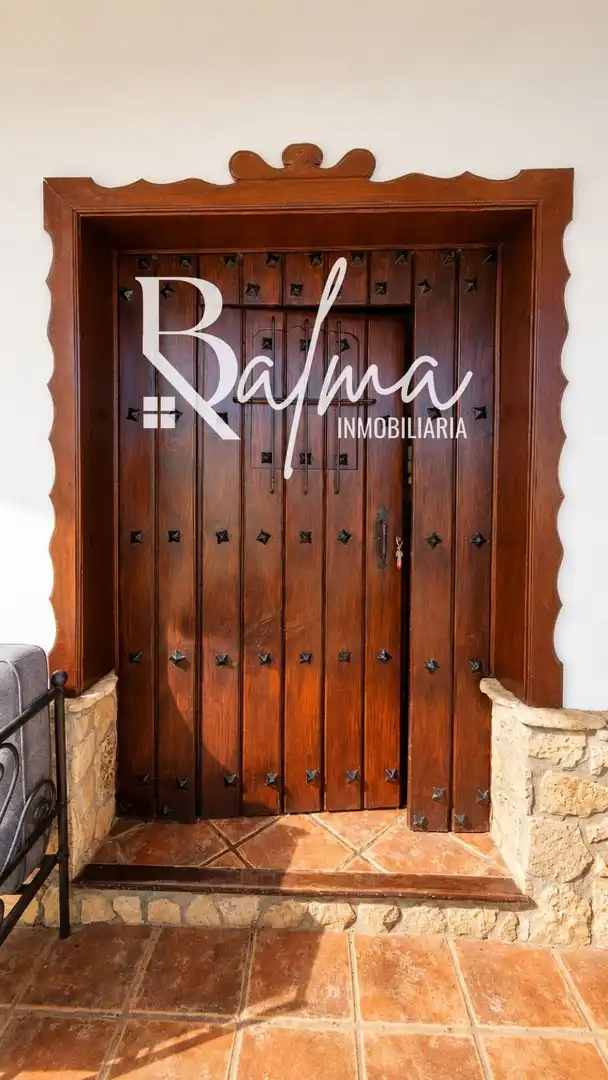 Detached house with pool for sale in Casco Histórico, imagen 11
