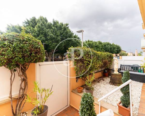 Casa adosada en Venta en Carrer de Lleó XIII en Son Ferriol