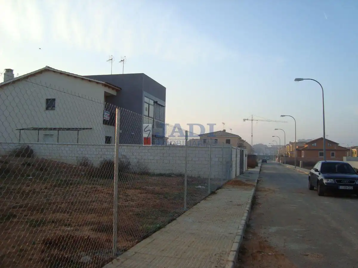 Residential land for sale in Valdepeñas, imagen 3