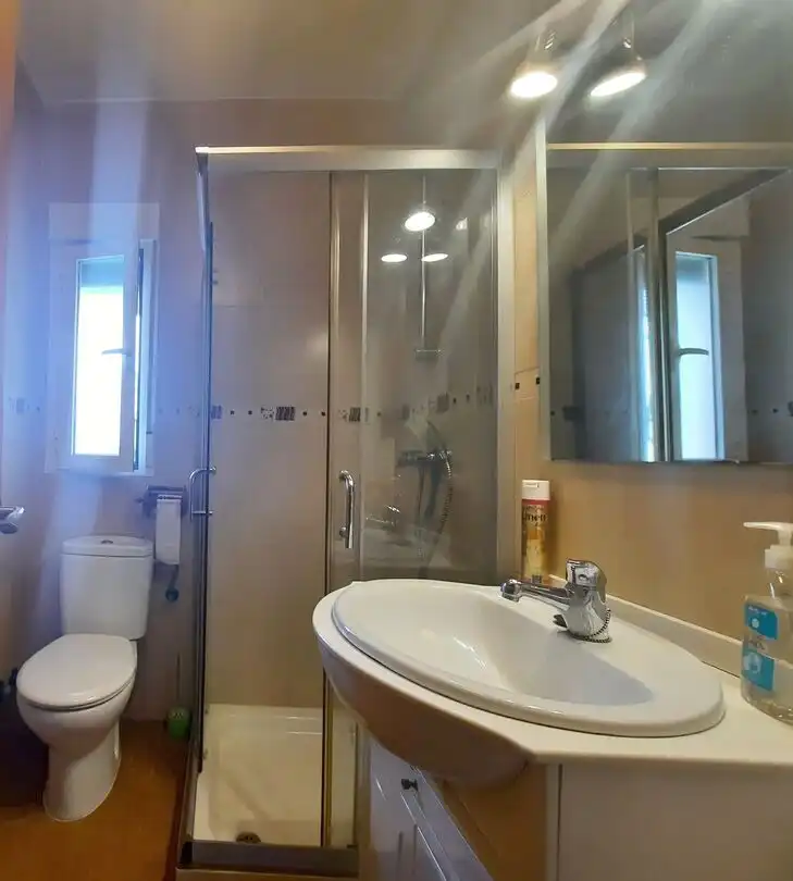 Badezimmer von Haus oder Chalet zum Verkauf in Escalona mit Klimaanlage, Heizung und Abstellraum