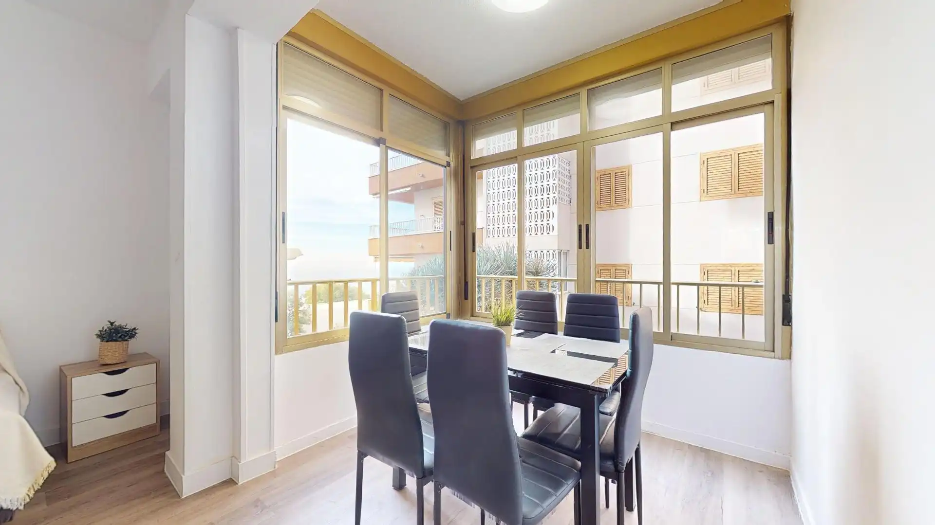 Comedor de Apartamento en venta en Santa Pola con Aire acondicionado