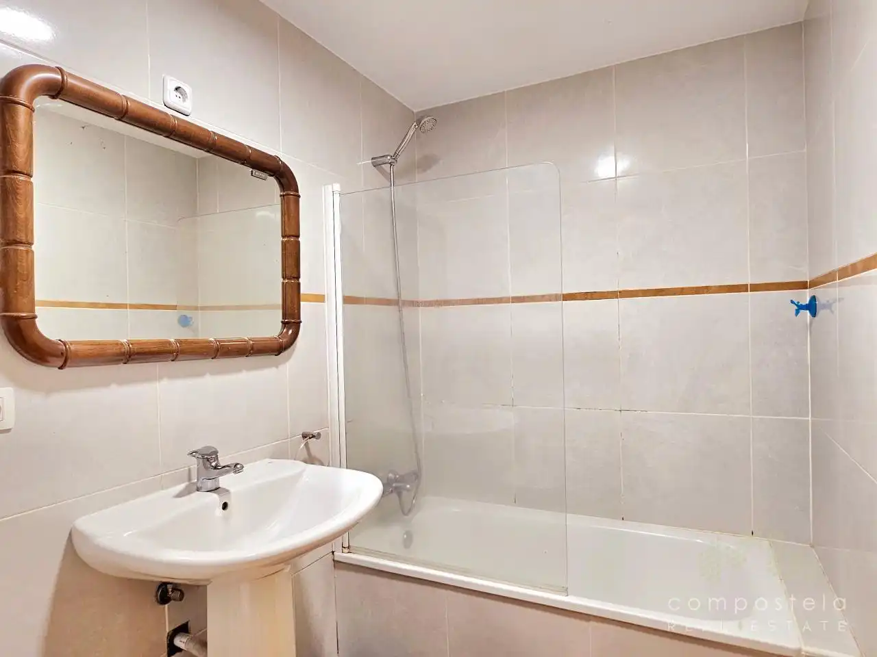 Apartment with lift for sale in Agro Da Vella, imagen 9