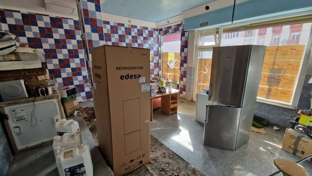 Local comercial en Alquiler en la Serna, 1 en San Mamés - La Palomera