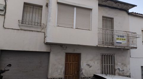 vivienda para reformar en el centro del pueblo