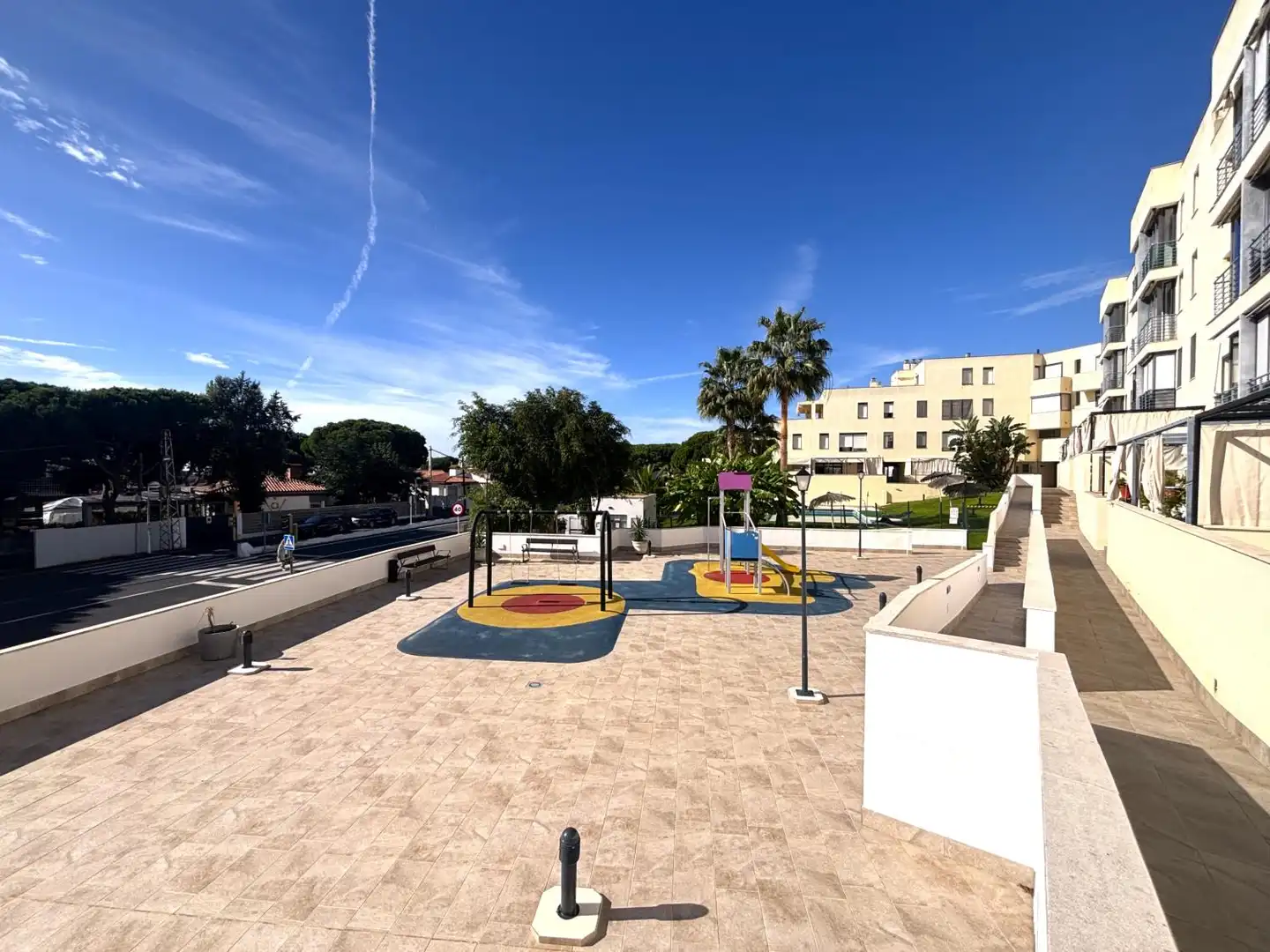 Flat with pool to rent in El Rompido, imagen 22