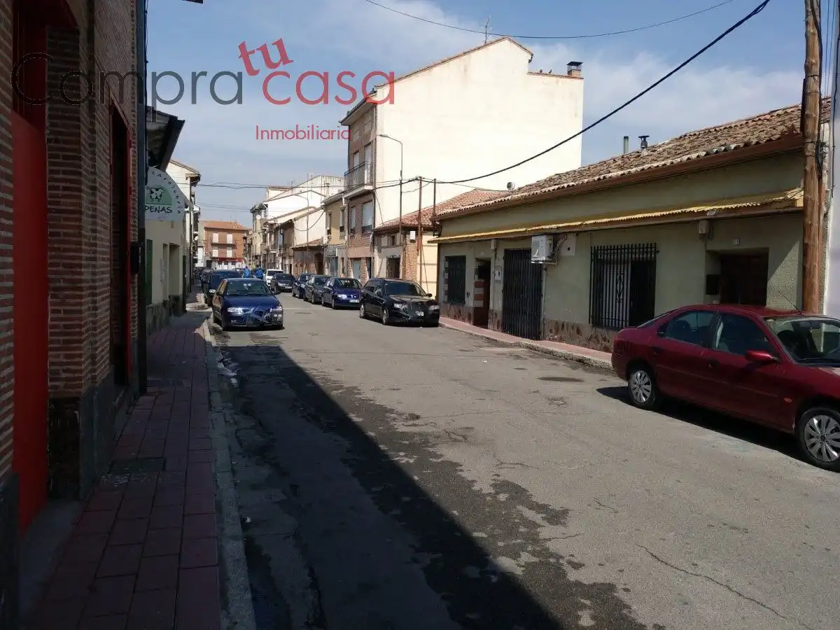 Vista exterior de Finca rústica en venta en Nava de la Asunción
